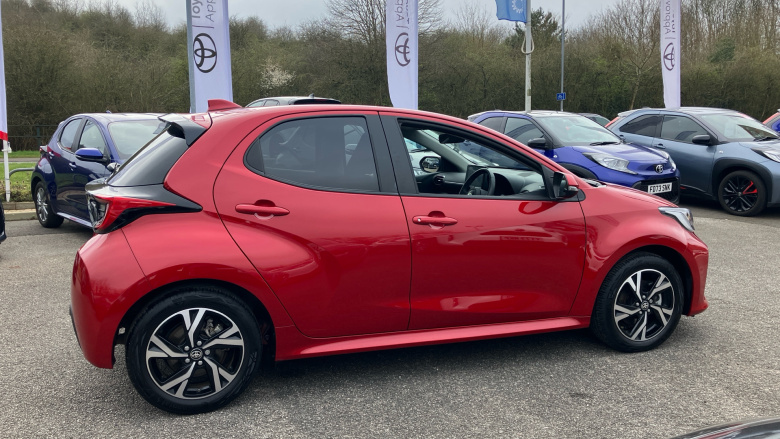 Toyota Yaris 1.5 Hybrid Design 5dr CVT Hybrid Hatchback